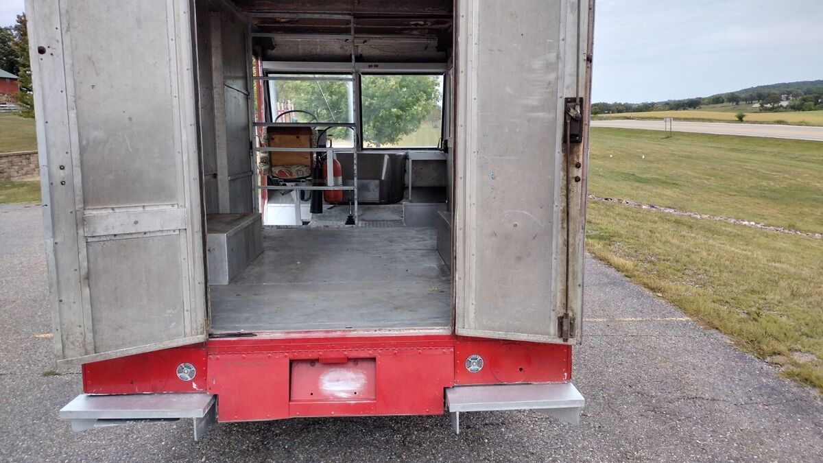 1970 International Harvester Metro 1500 - photo 7