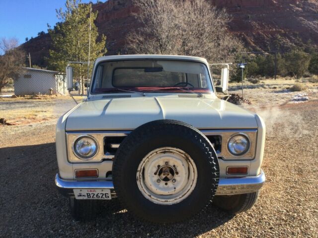 1970 International Harvester 3/4 ton pickup - photo 2