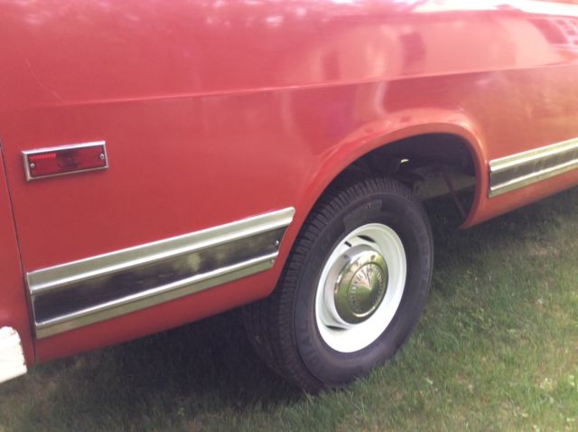1970 International Harvester 1100D Base - photo 4