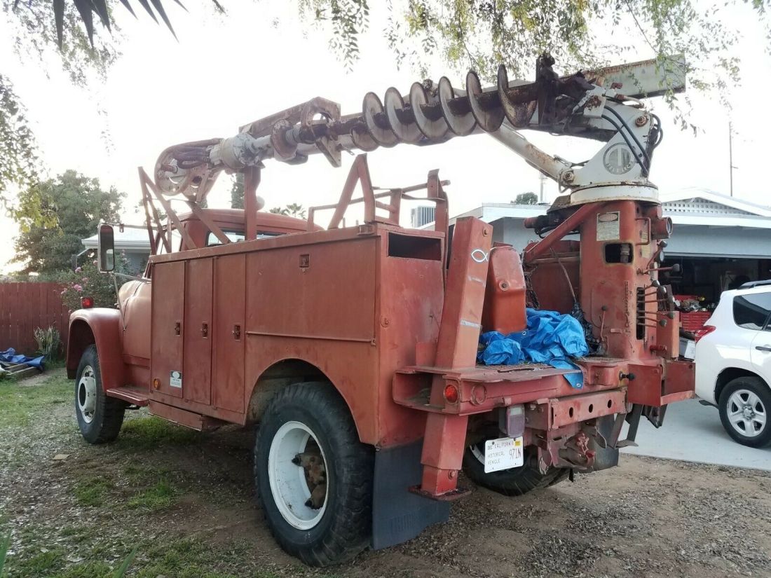 1970 International Harvester Loadstar 1700 4X4 - photo 5