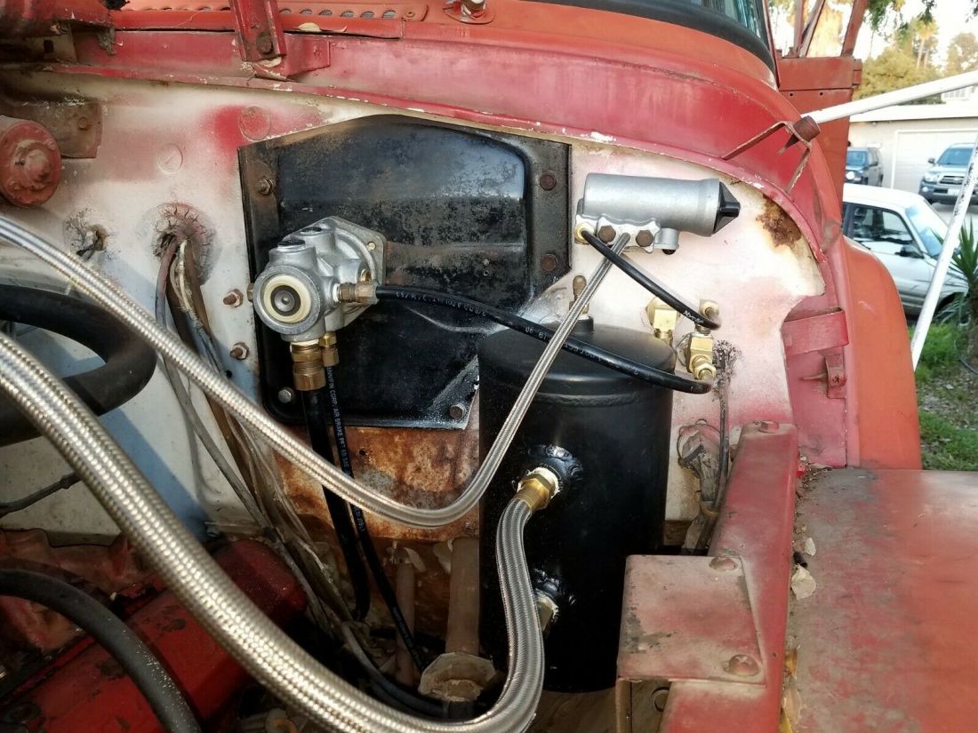 1970 International Harvester Loadstar 1700 4X4 - photo 9