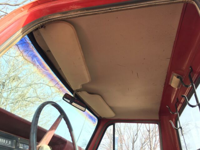 1970 International Harvester 1200D - photo 8