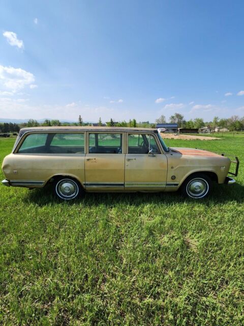 1970 International Harvester 1010 - photo 5