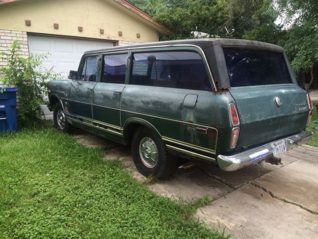 1970 International Harvester 1100D - photo 2