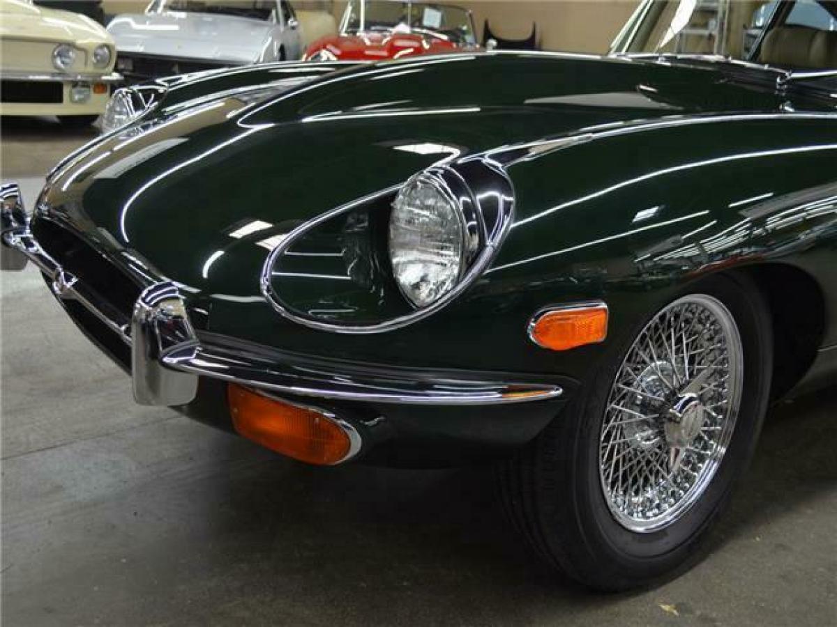 1970 Jaguar E-Type 4.2 Liter Series 2 2+2 Coupe - photo 11