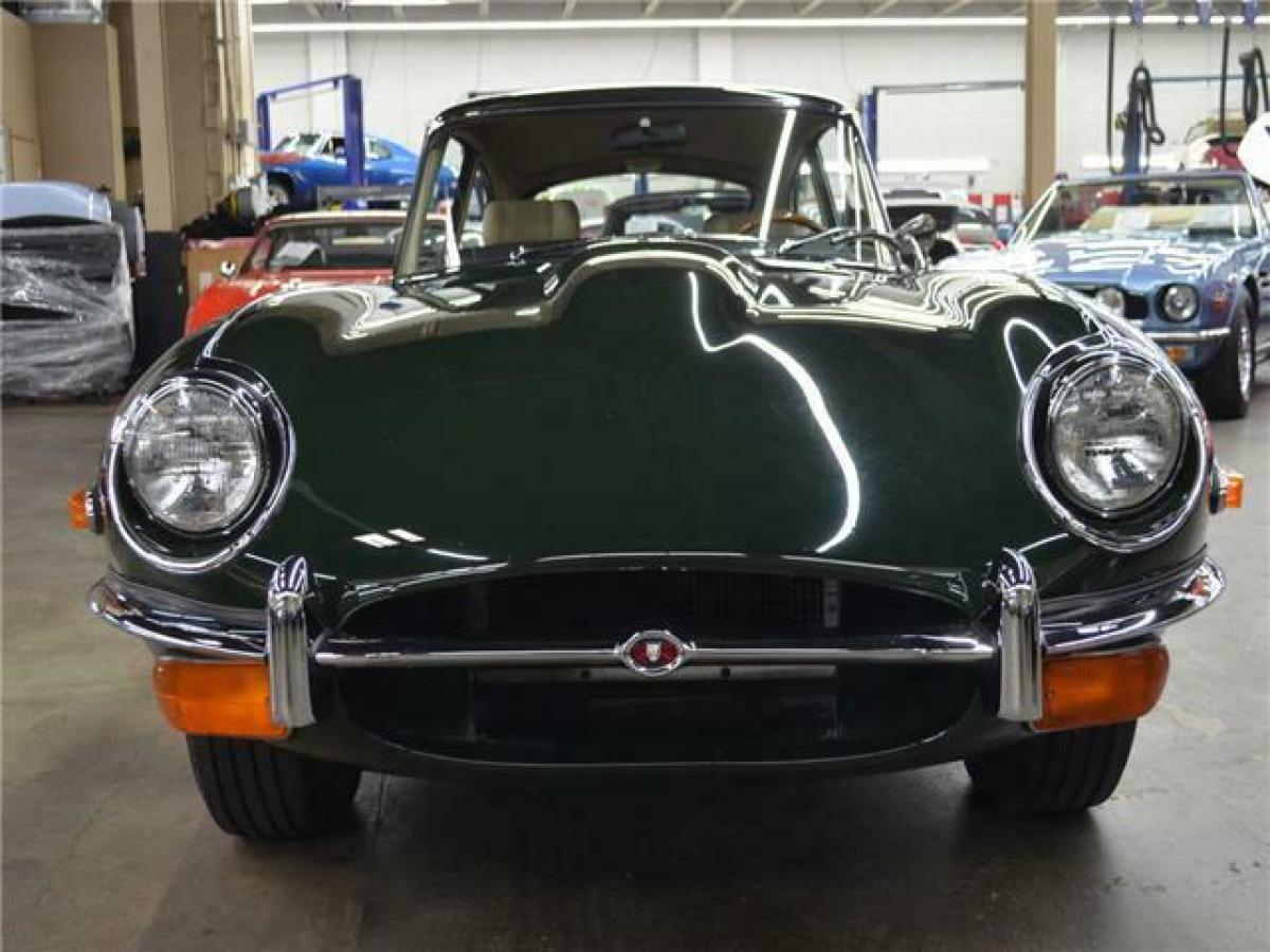 1970 Jaguar E-Type 4.2 Liter Series 2 2+2 Coupe - photo 2