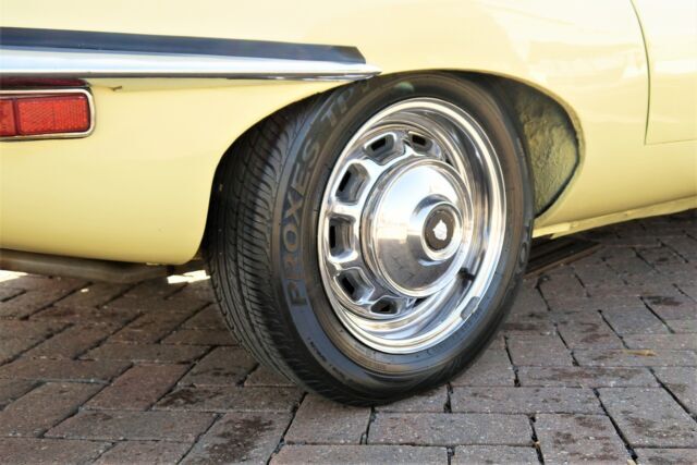 1970 Jaguar E-Type 4.2 SII Coupe 2+2 - photo 8