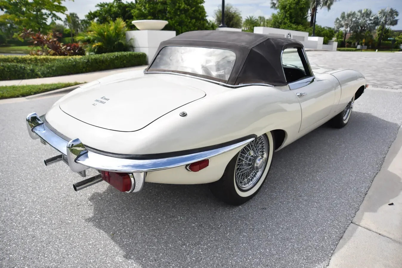 1970 Jaguar E-Type Matching #s, Stromberg Carbs, Rust-Free Body - photo 7