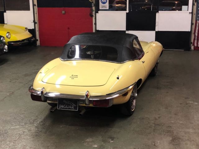 1970 Jaguar E-Type Series 2 Roadster - photo 3