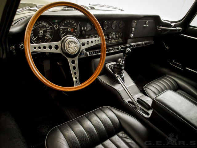 1970 Jaguar E-Type FHC Coupe - photo 11