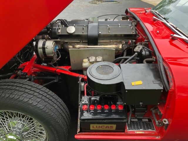 1970 Jaguar E-Type Convertible - photo 9