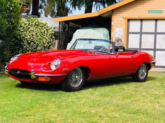 1970 Jaguar E-type XKE Ultra rare series 2 long door automatic conversion. 1970 Jaguar E-Type