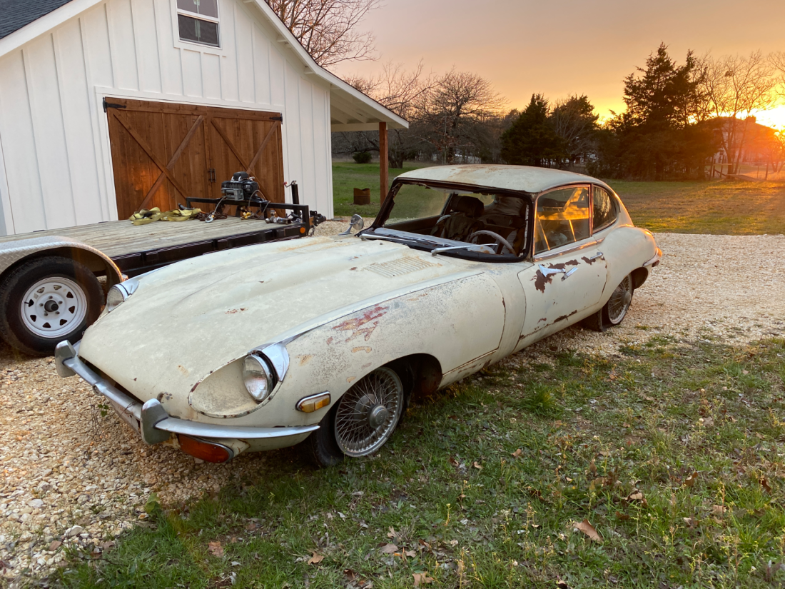 1970 Jaguar XKE 2+2 - photo 2
