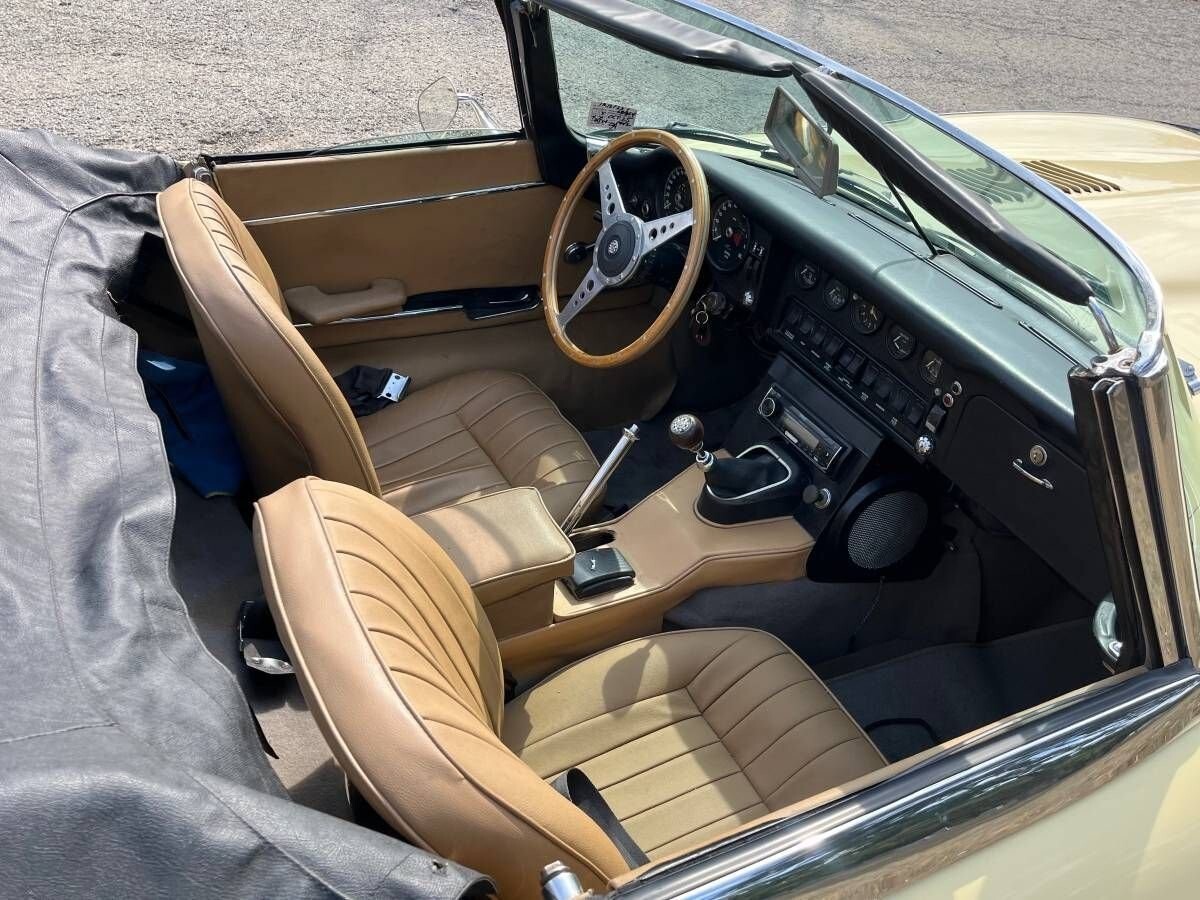 1970 Jaguar XKE Jaguar XKE Convertible, Unrestored, Yellow/Tan - photo 12