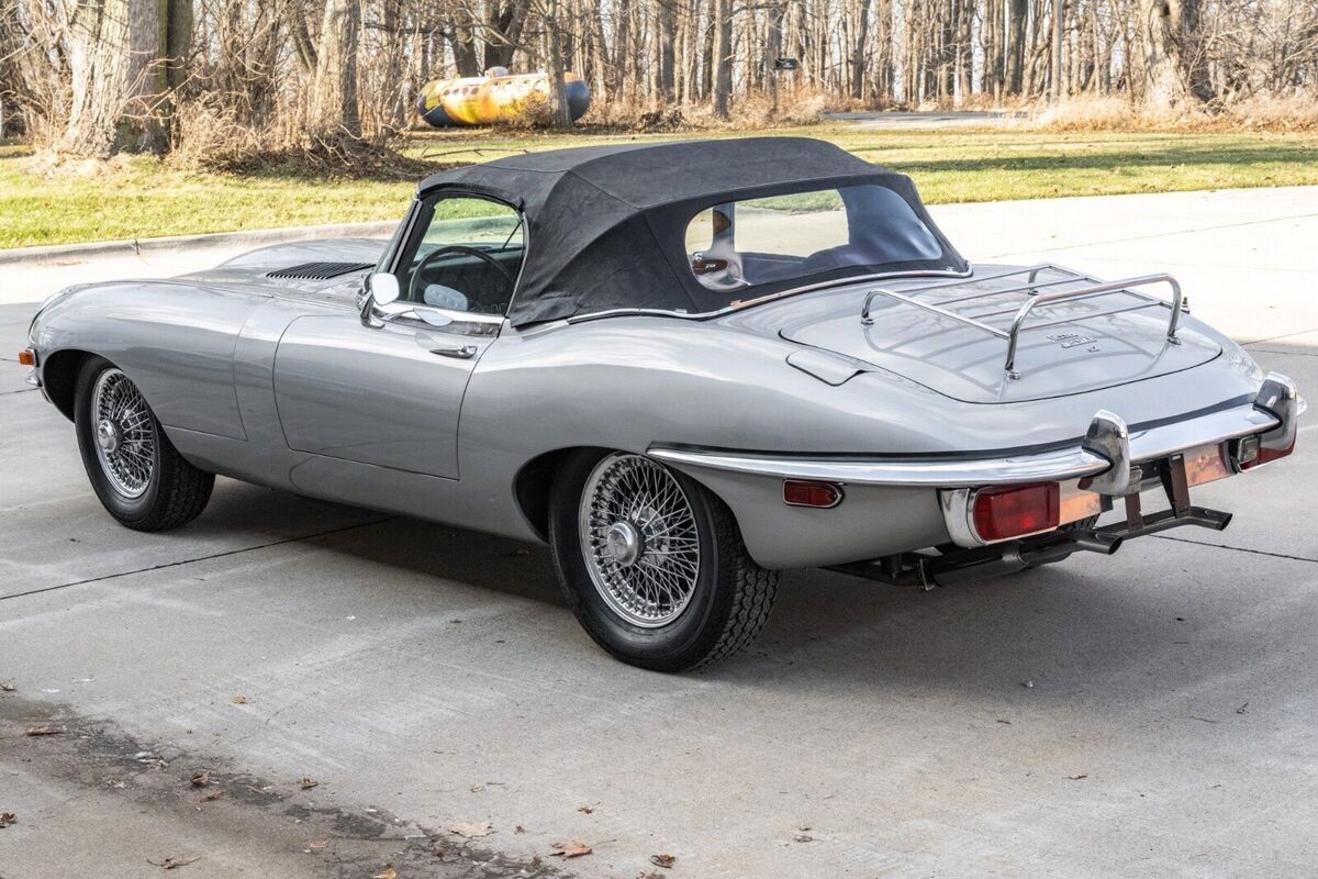 1970 Jaguar XKE Series II Roadster - photo 2