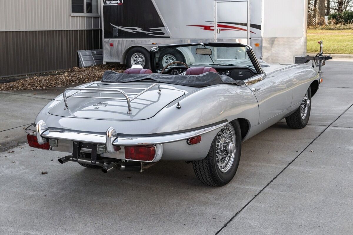 1970 Jaguar XKE Series II Roadster - photo 6