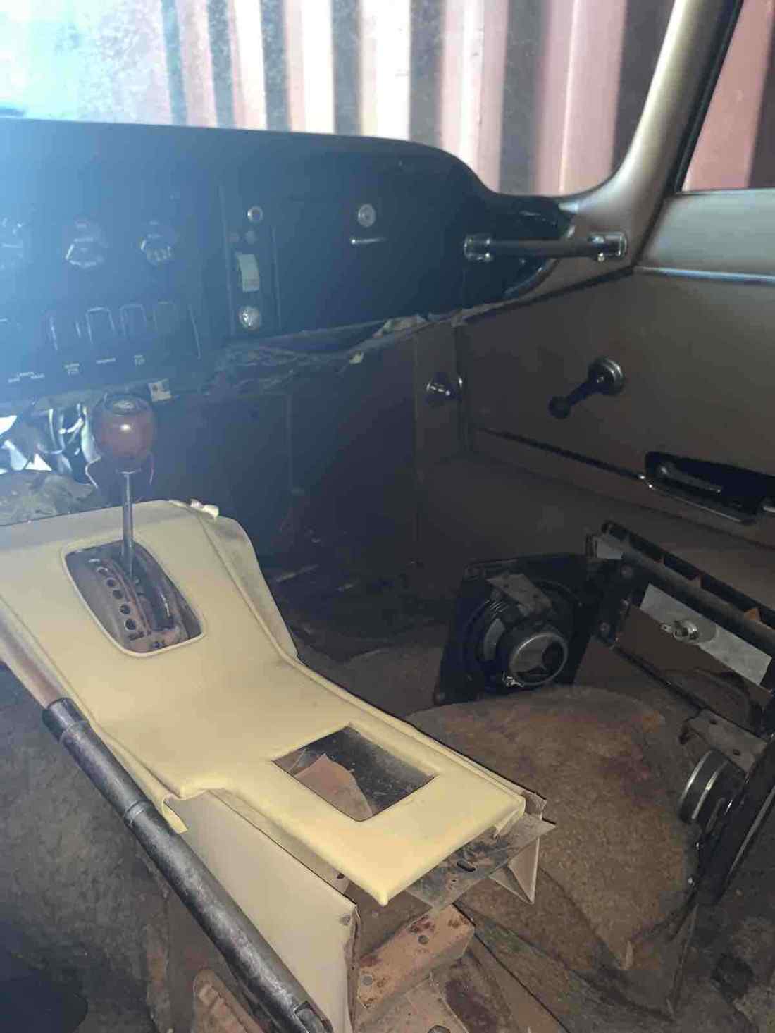 1970 Jaguar XKE 2+2 - photo 7