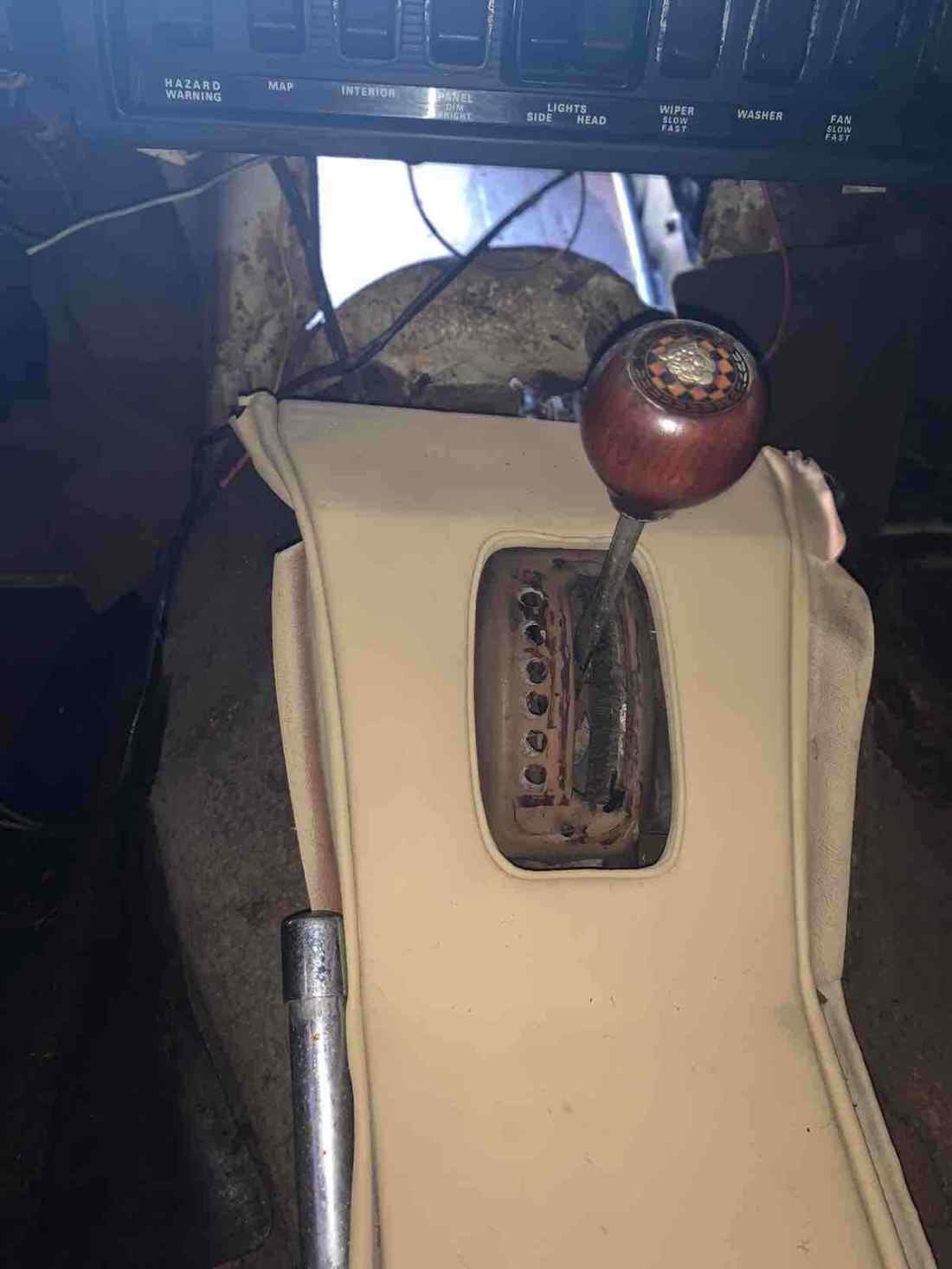 1970 Jaguar XKE 2+2 - photo 9