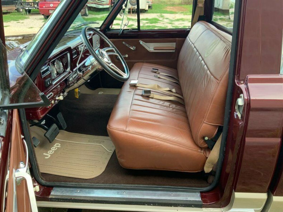 1970 Jeep Gladiator 70 Rest-O-Mod LS Auto OD AC Suburban chassis - photo 2