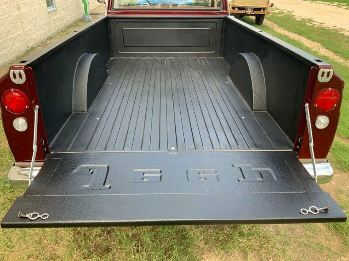 1970 Jeep Gladiator 70 Rest-O-Mod LS Auto OD AC Suburban chassis - photo 5