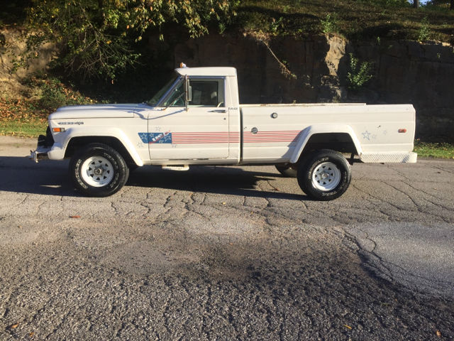 1970 Jeep J-10 Pickup Gladiator Custom Cab - photo 3