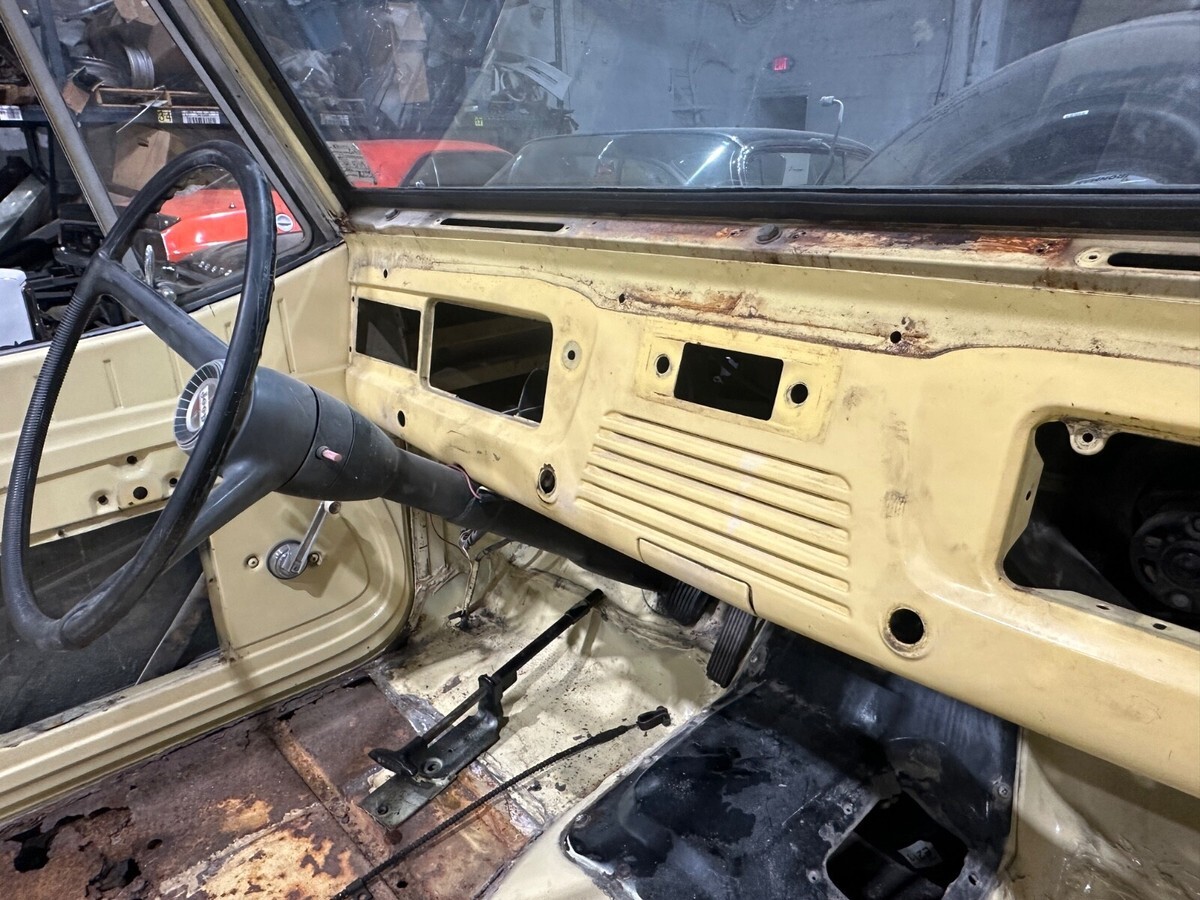 1970 Jeep Commando - photo 13