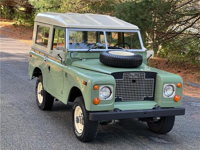 1970 Land Rover Defender 2A * REMOVABLE HARD TOP * SOFT TOP * 1970 Land Rover Defender 2A