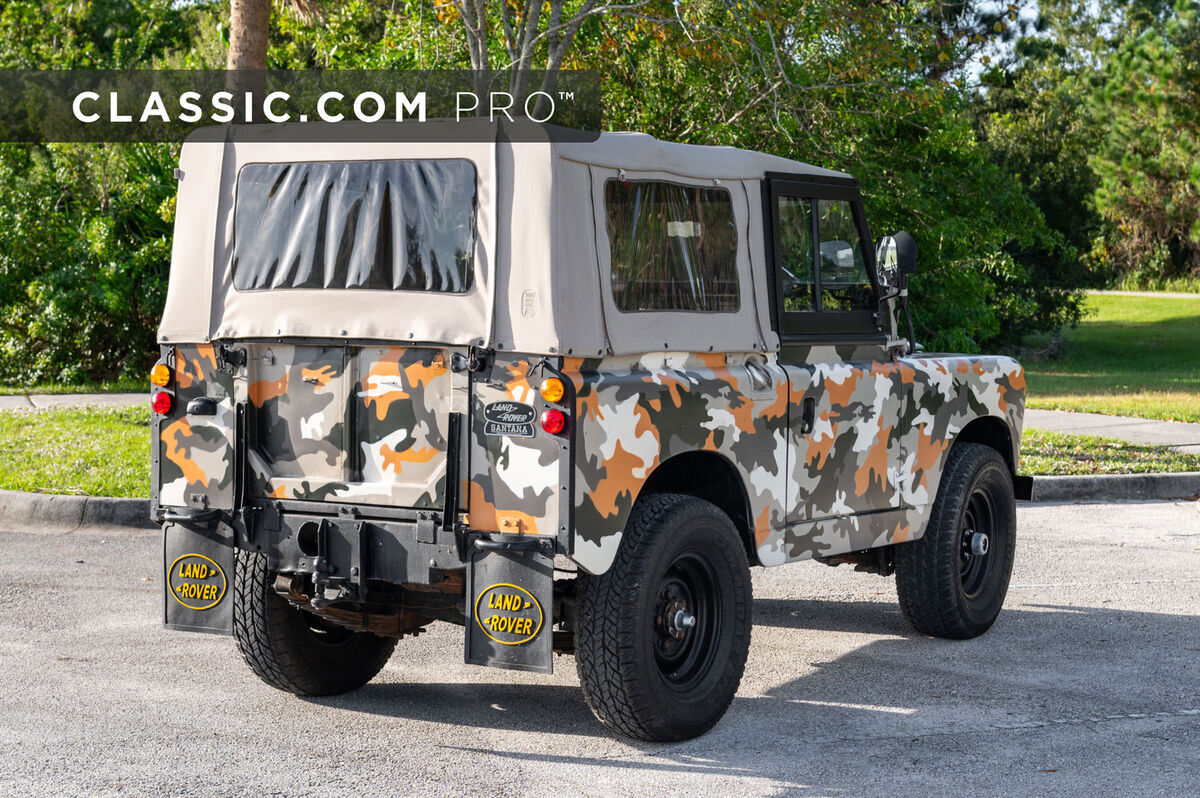 1970 Land Rover Santana - photo 5