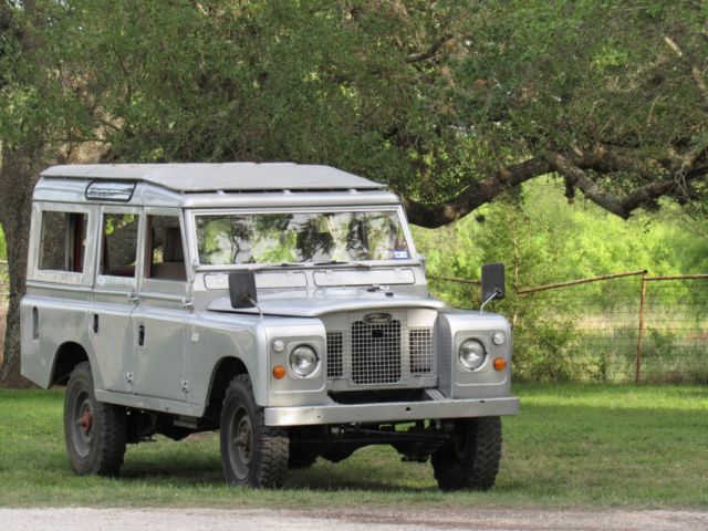 1970 LAND ROVER SERIES 2A 109" 5 DOOR SAFARI TOP WAGON 1970 Land Rover Other