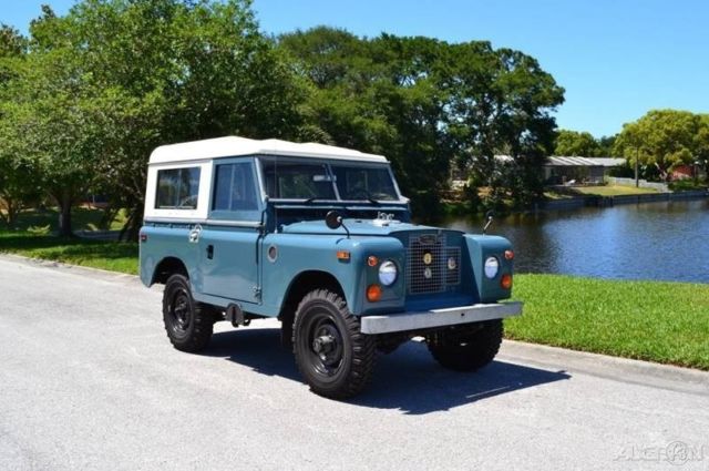 1970 Land Rover Series IIA 88 2286cc 4 cylinder engine, manual transmission, 4X4 - photo 5