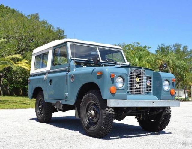1970 Land Rover Series IIA 88 2286cc 4 cylinder engine, manual transmission, 4X4 - photo 8