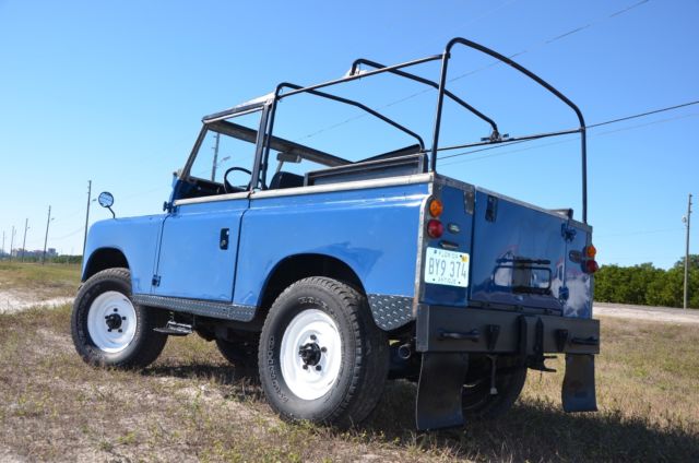 1970 Land Rover Defender - photo 4