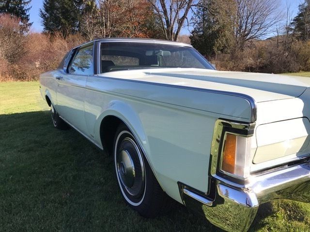 1970 Lincoln Continental - photo 3
