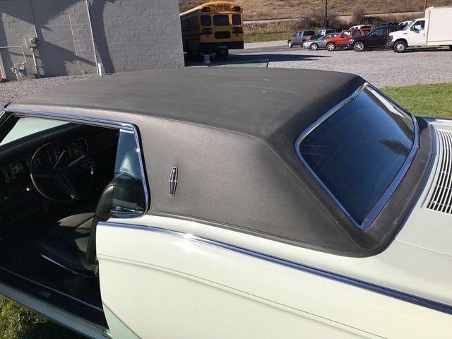 1970 Lincoln Continental - photo 6