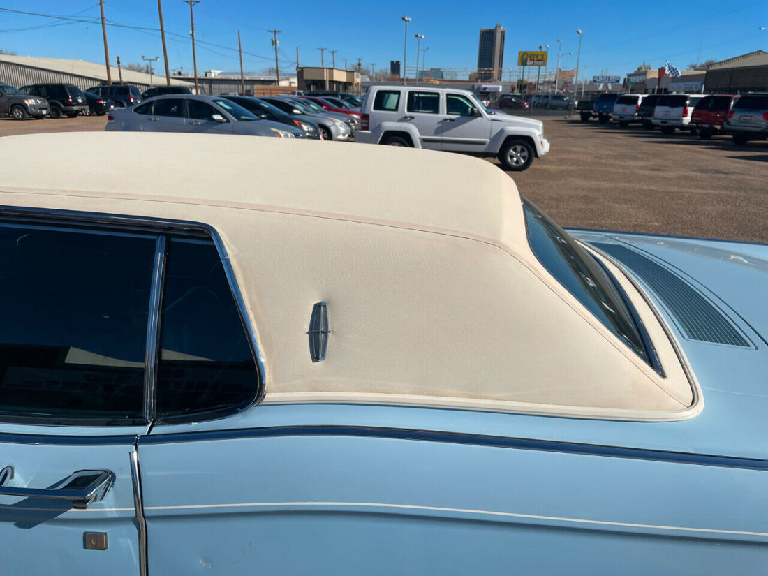 1970 Lincoln Continental - photo 4