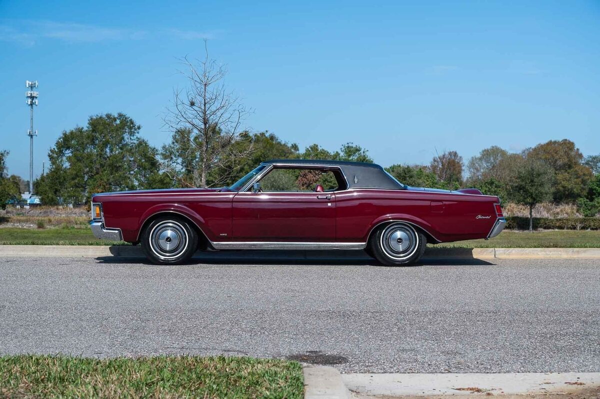 1970 Lincoln Continental Mark III Continental Low Miles - photo 2