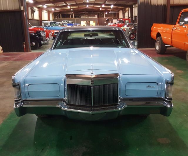 1970 Lincoln Continental Mark III Low Mileage Survivor - photo 8