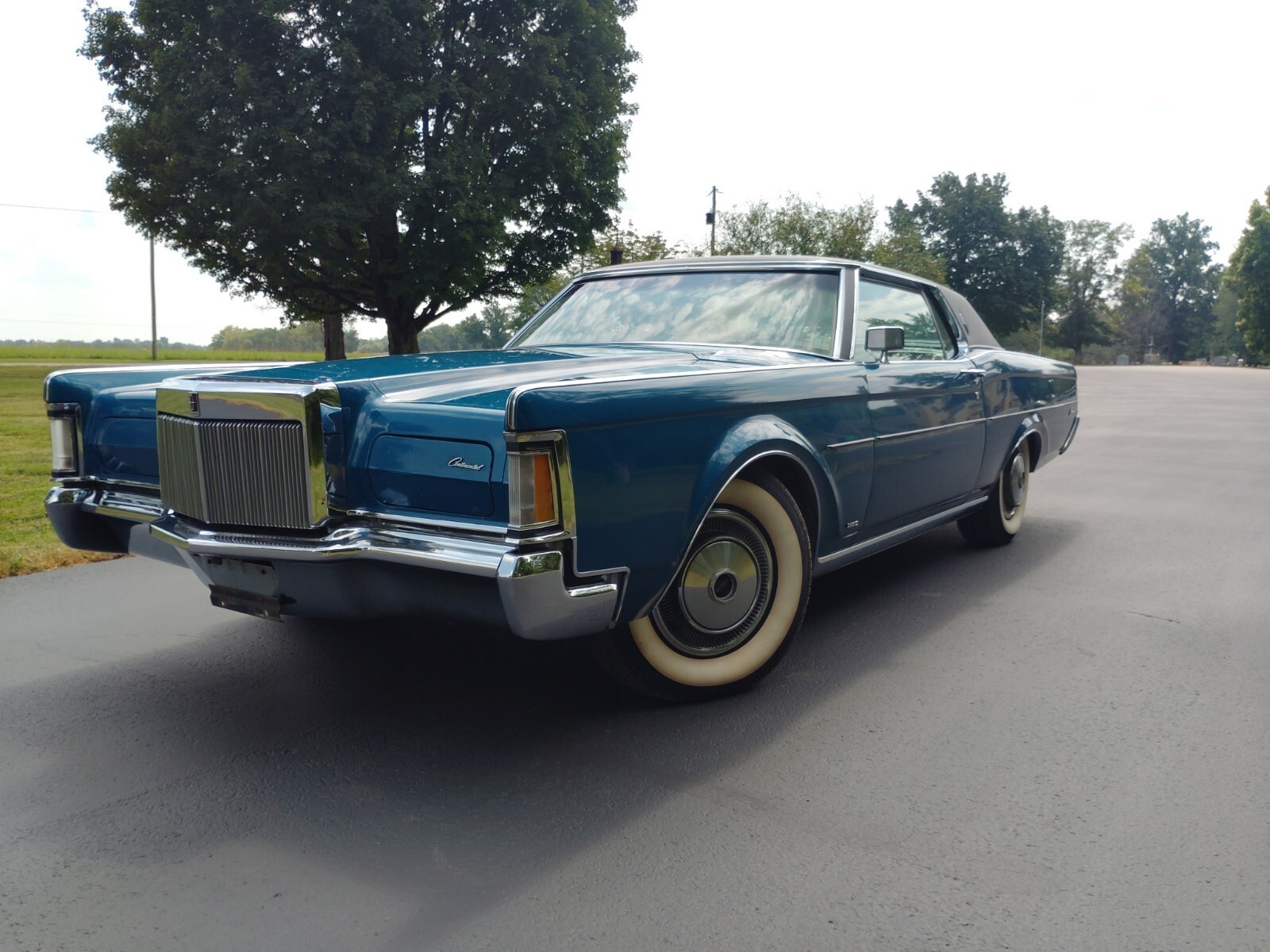 1970 Lincoln Mark Series SUPER SEXY BAD @$$ COOL LUXURY COLLECTOR CAR - photo 2