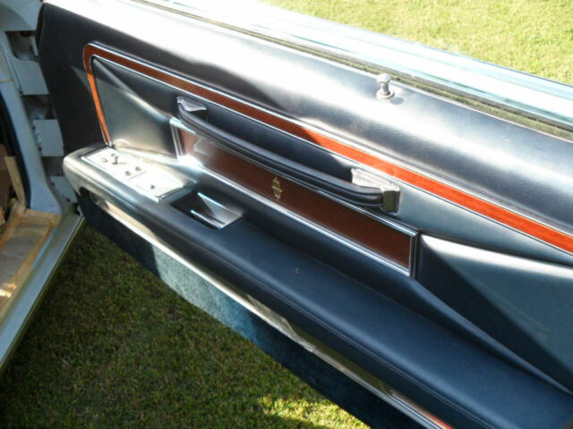 1970 Lincoln Continental - photo 9