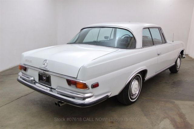 1970 Mercedes-Benz 200-Series Low Grille Sunroof Coupe - photo 8