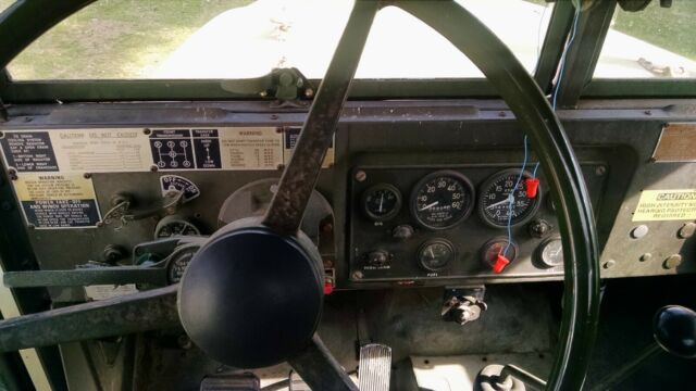1970 Jeep M35A2 - photo 5