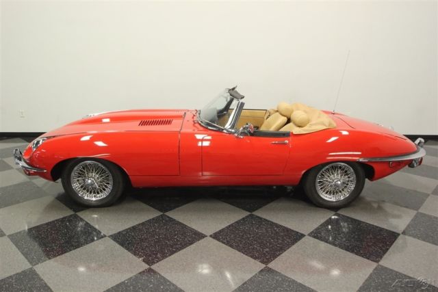 1970 Jaguar XK - photo 2