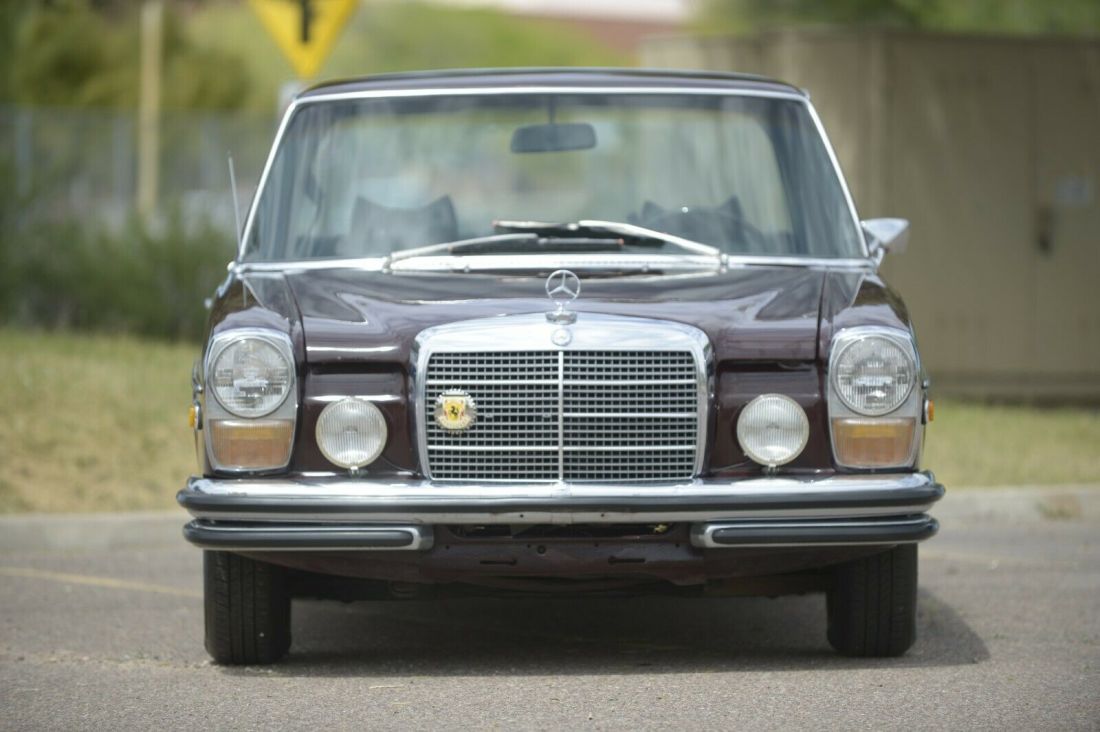 1970 Mercedes-Benz 200-Series SEDAN - photo 8
