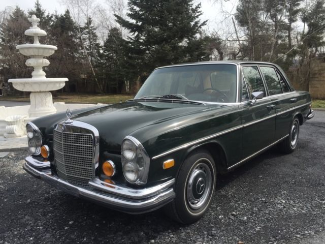 1970 Mercedes 280S Forest Green/Cognac 39k Miles Serviced Excellent Mechanicals 1970 Mercedes-Benz 200-Series 280S