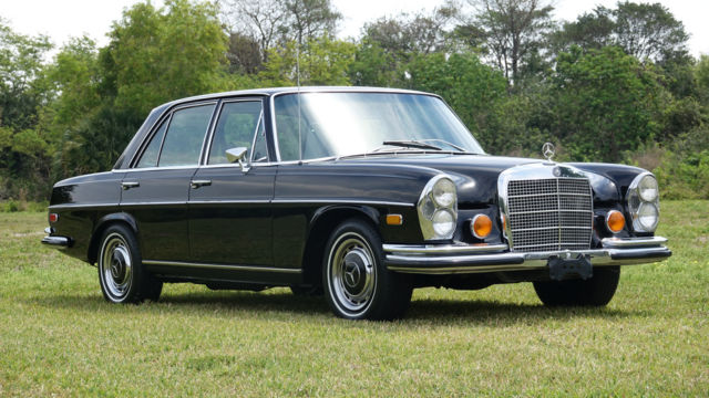 1970 Mercedes-Benz 200-Series Sedan - photo 5