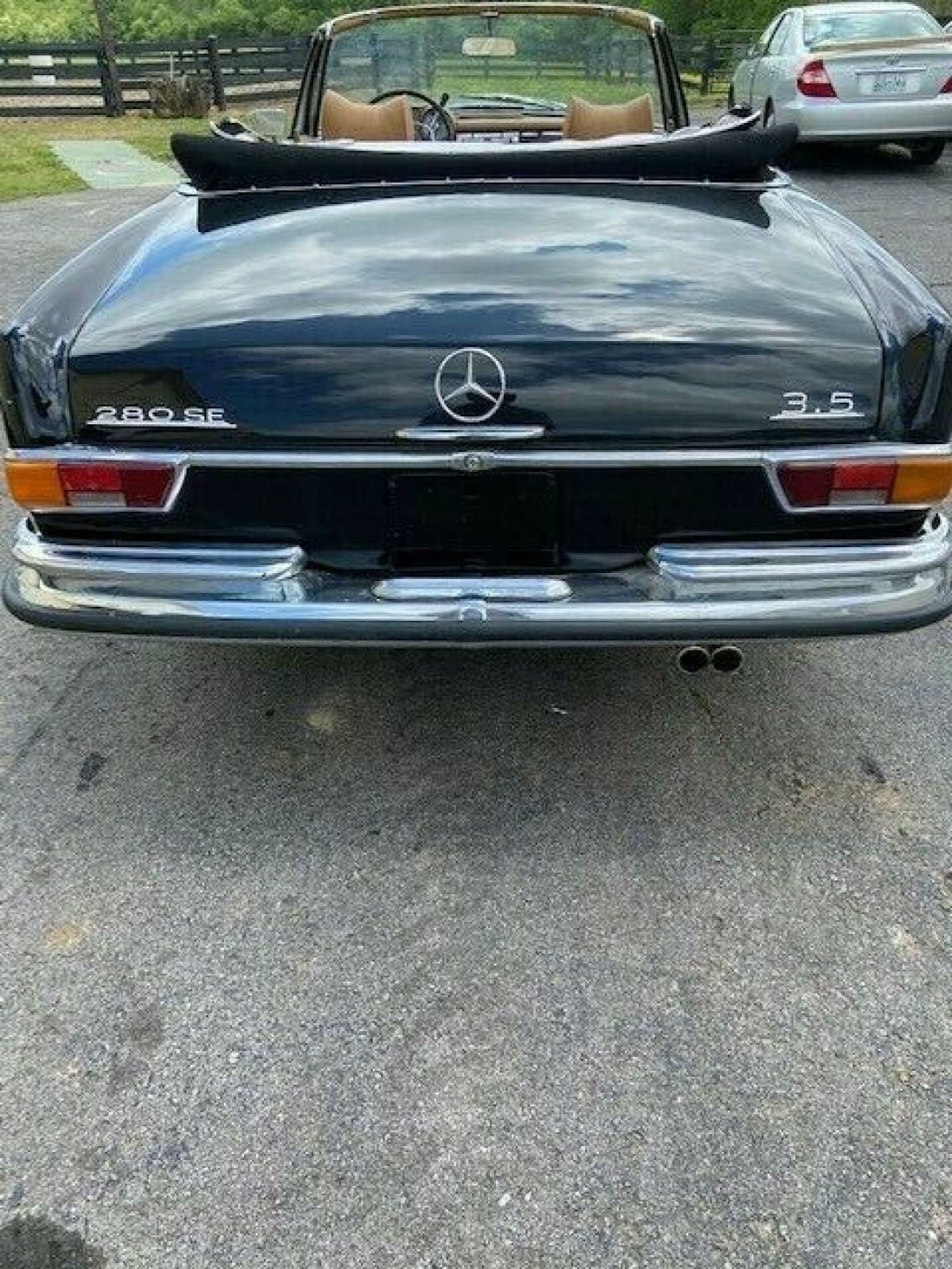 1970 Mercedes-Benz 200-Series - photo 6