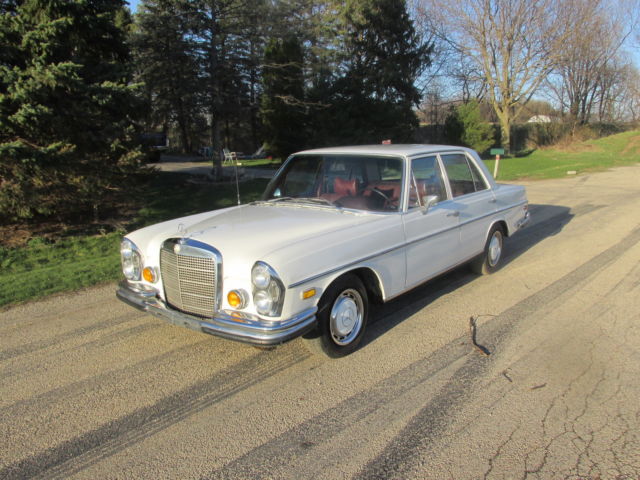 1970 MERCEDES 280SE CALIFORNIA CAR RUNS AND DRIVES GREAT SEE VIDEO 69 68 71 72 1970 Mercedes-Benz 200-Series