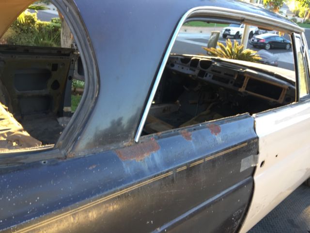 1970 Mercedes-Benz 200-Series - photo 8