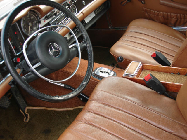 1970 Mercedes-Benz SL-Class 280SL CONVERTIBLE - photo 6