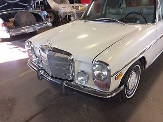 1970 mercedes benz 1970 Mercedes-Benz 200-Series